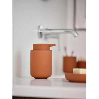 Dozownik do mydła 250 ml brązowy 31543 Zone Denmark Ume
