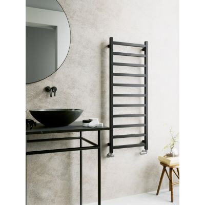 Grzejnik łazienkowy dekoracyjny 132x50 cm czarny 5903918078695 LaVita Lungo