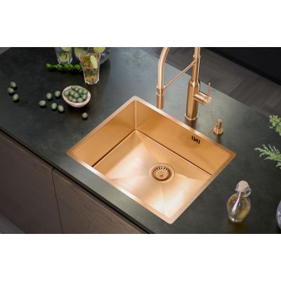 Zlewozmywak stalowy z syfonem 74x44 cm złoty MF7444PVDBSG1 Quadron Anthony