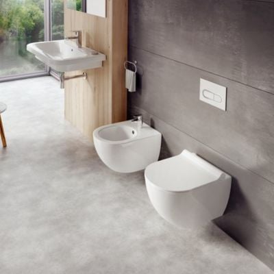 Miska WC wisząca bez kołnierza biały połysk X01535 Ravak Chrome