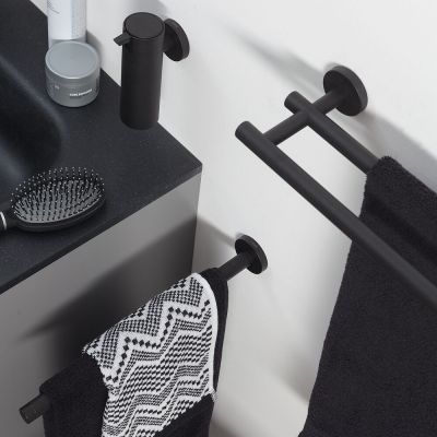 Tiger Boston 306030746 dozownik do mydła czarny